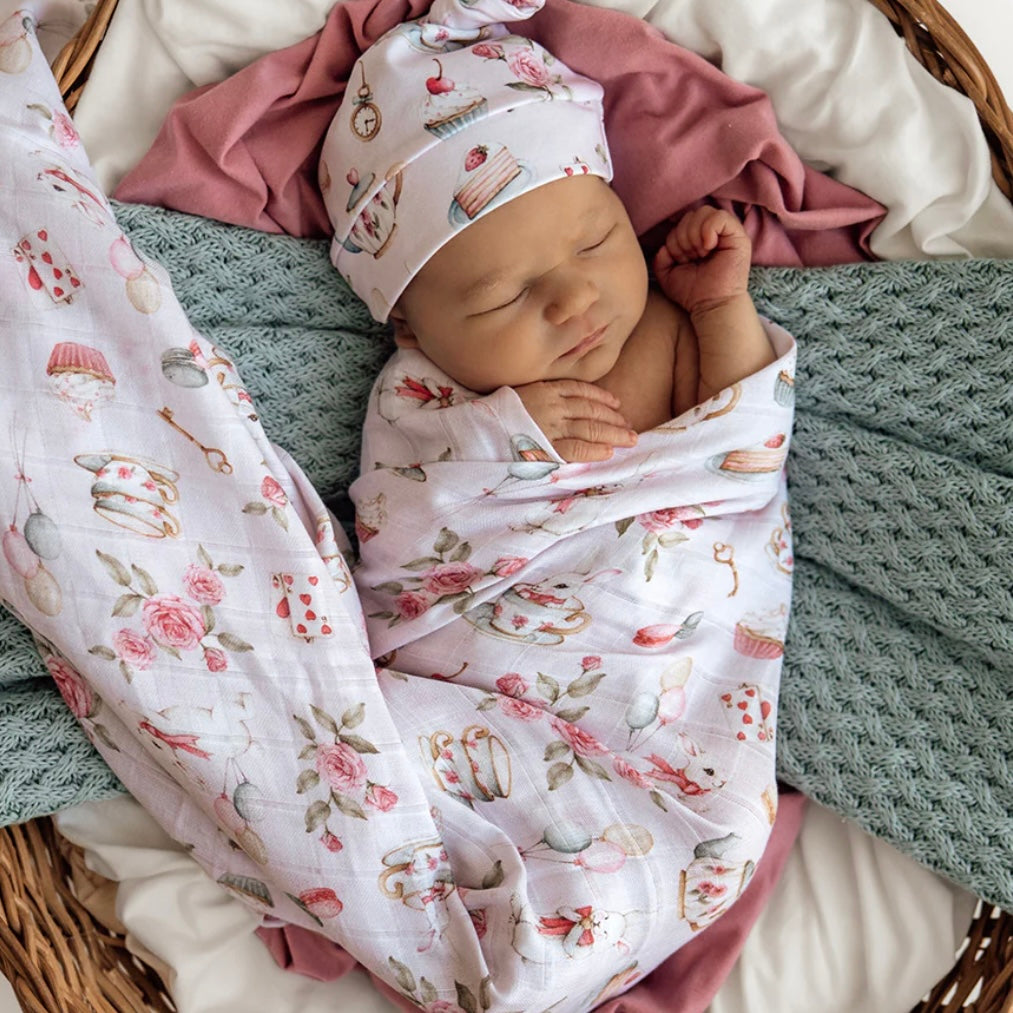 Snuggle Hunny / Muslin Wrap - Alice's Tea Party