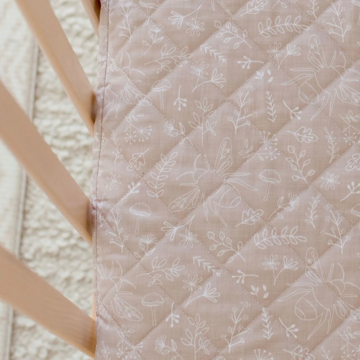 Bambella Designs / Waterproof Fitted Cot Sheet - Bee Kind