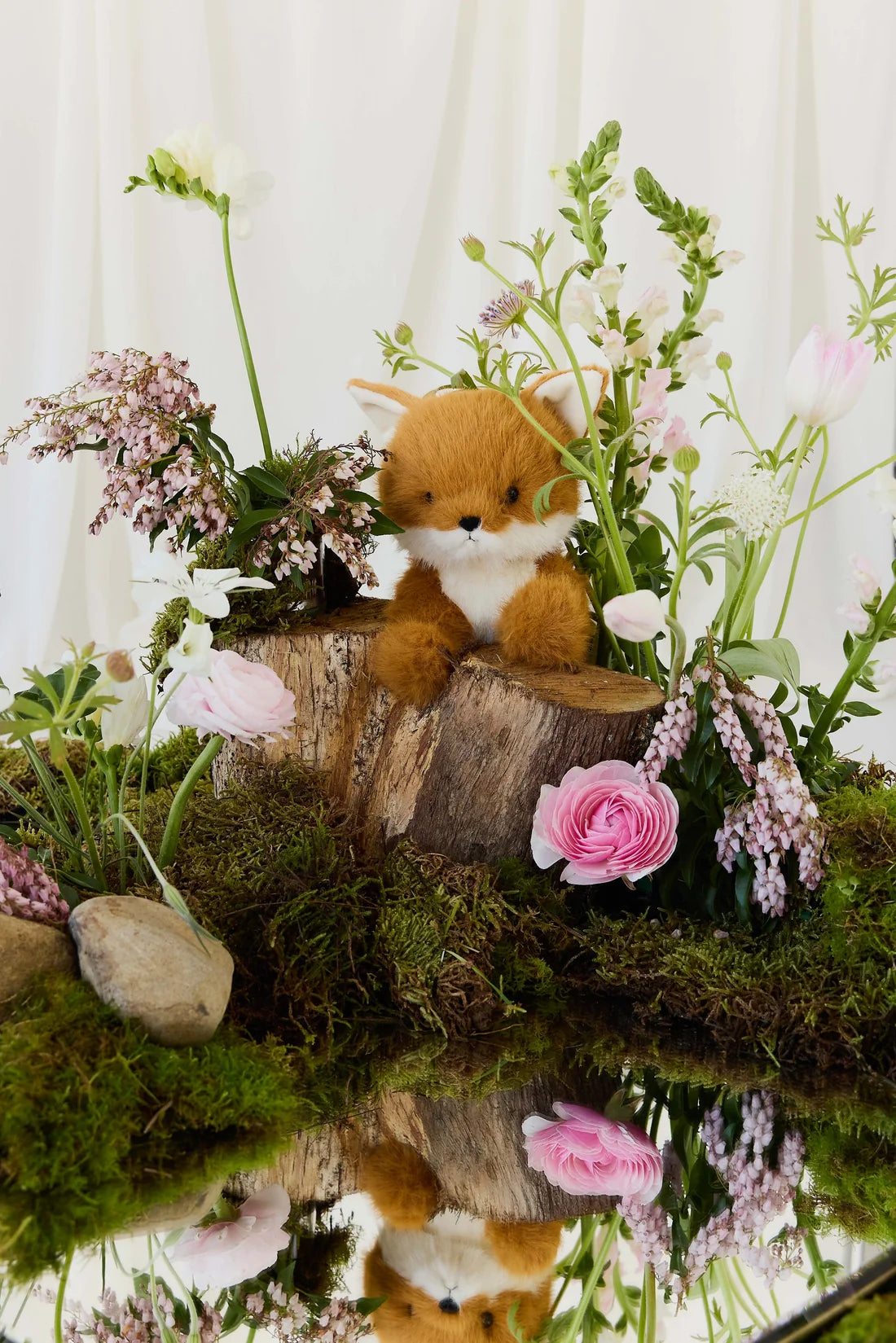 Jamie Kay / Snuggle Bunnies - Archie the Fox - Natural 30cm