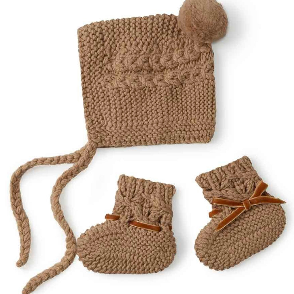 Snuggle Hunny / Bonnet and Booties - Fawn