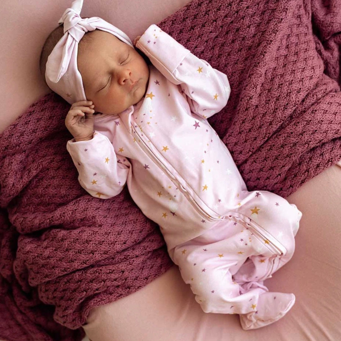 Snuggle Hunny / Snuggle Sleepsuit Zip Footie - Twinkle