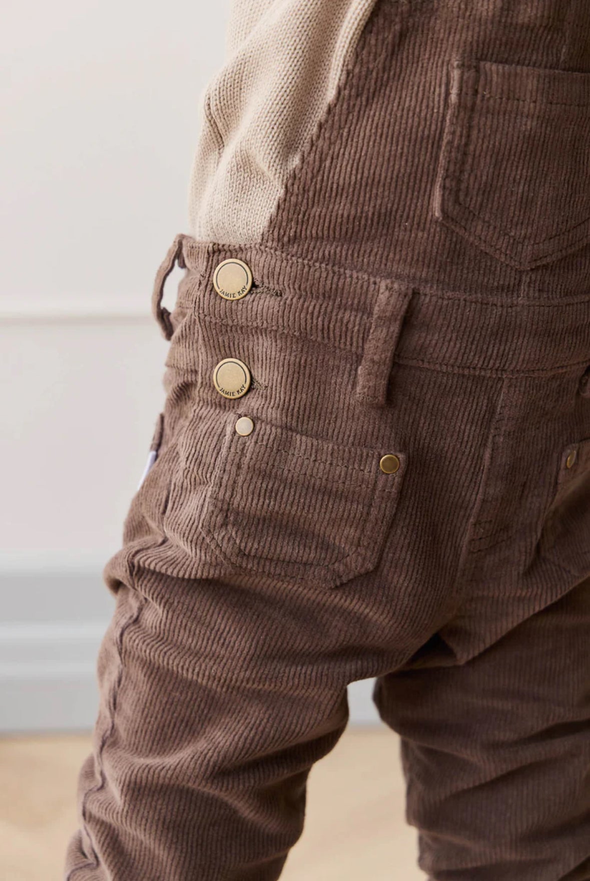 Jamie Kay / Arlo Overall - Pinecone