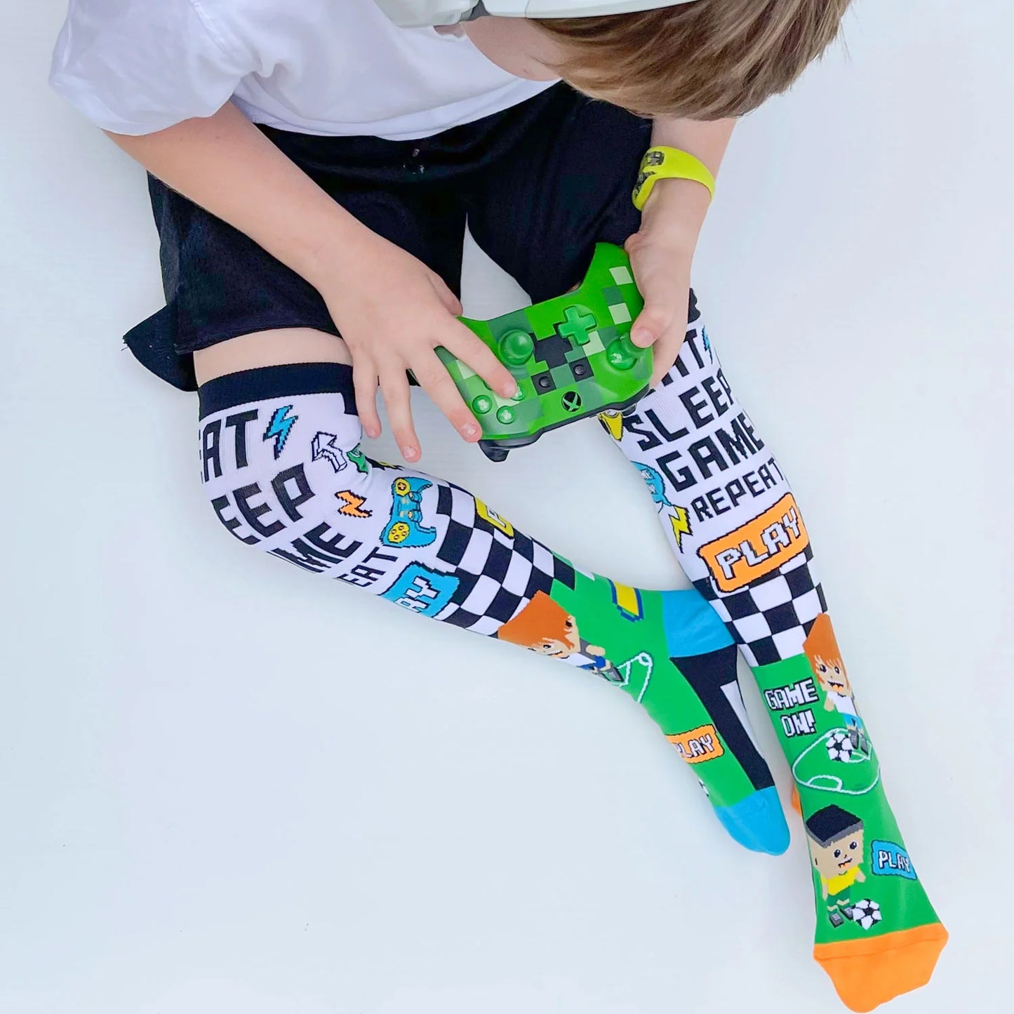 MADMIA / Game Socks