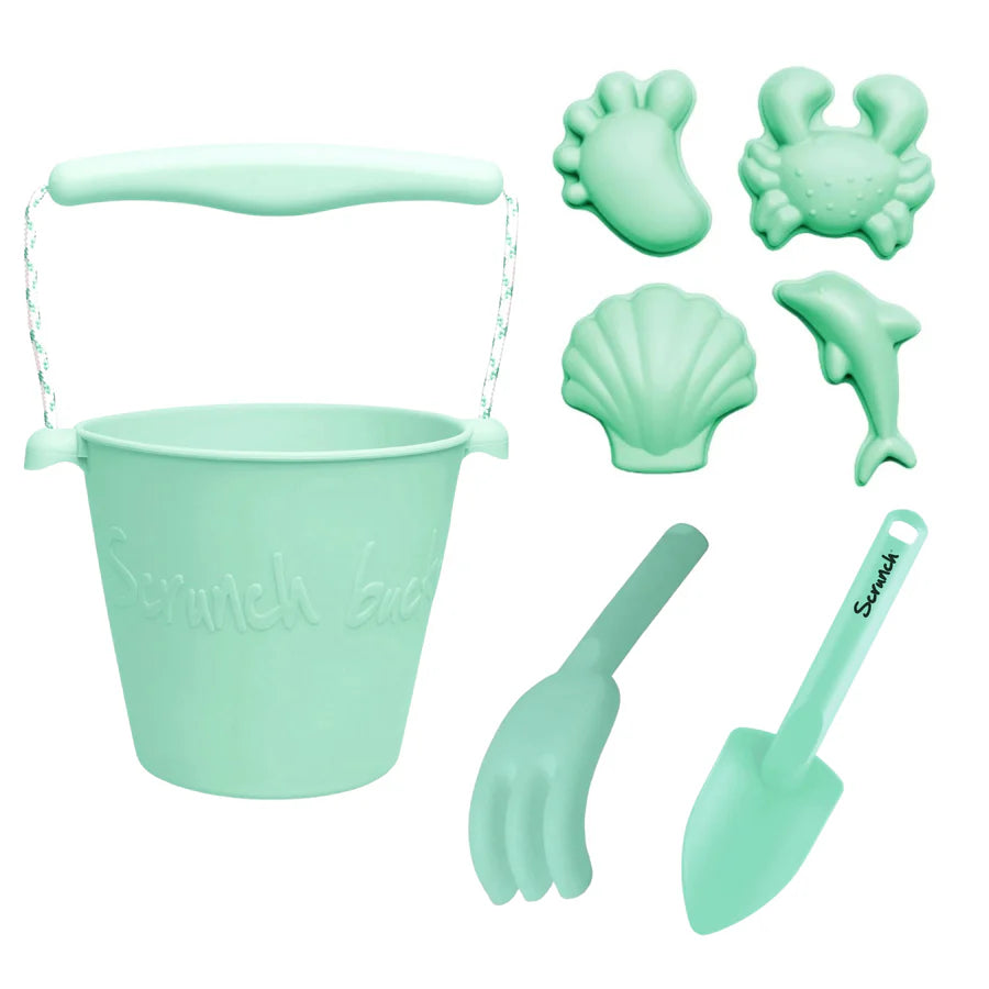 Scrunch / Bucket Beach Set