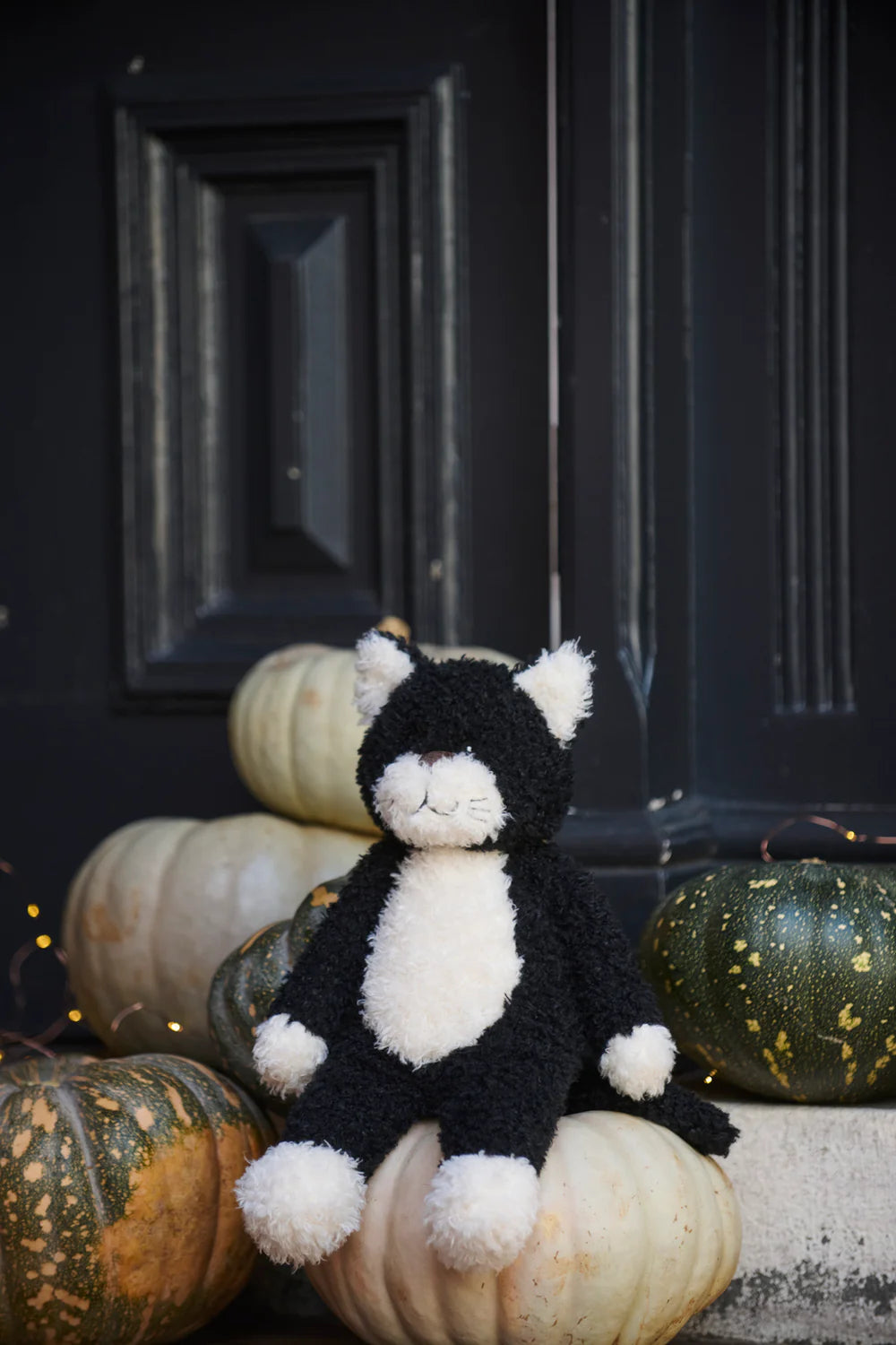 Nana Huchy / Checkers the Cat - Black