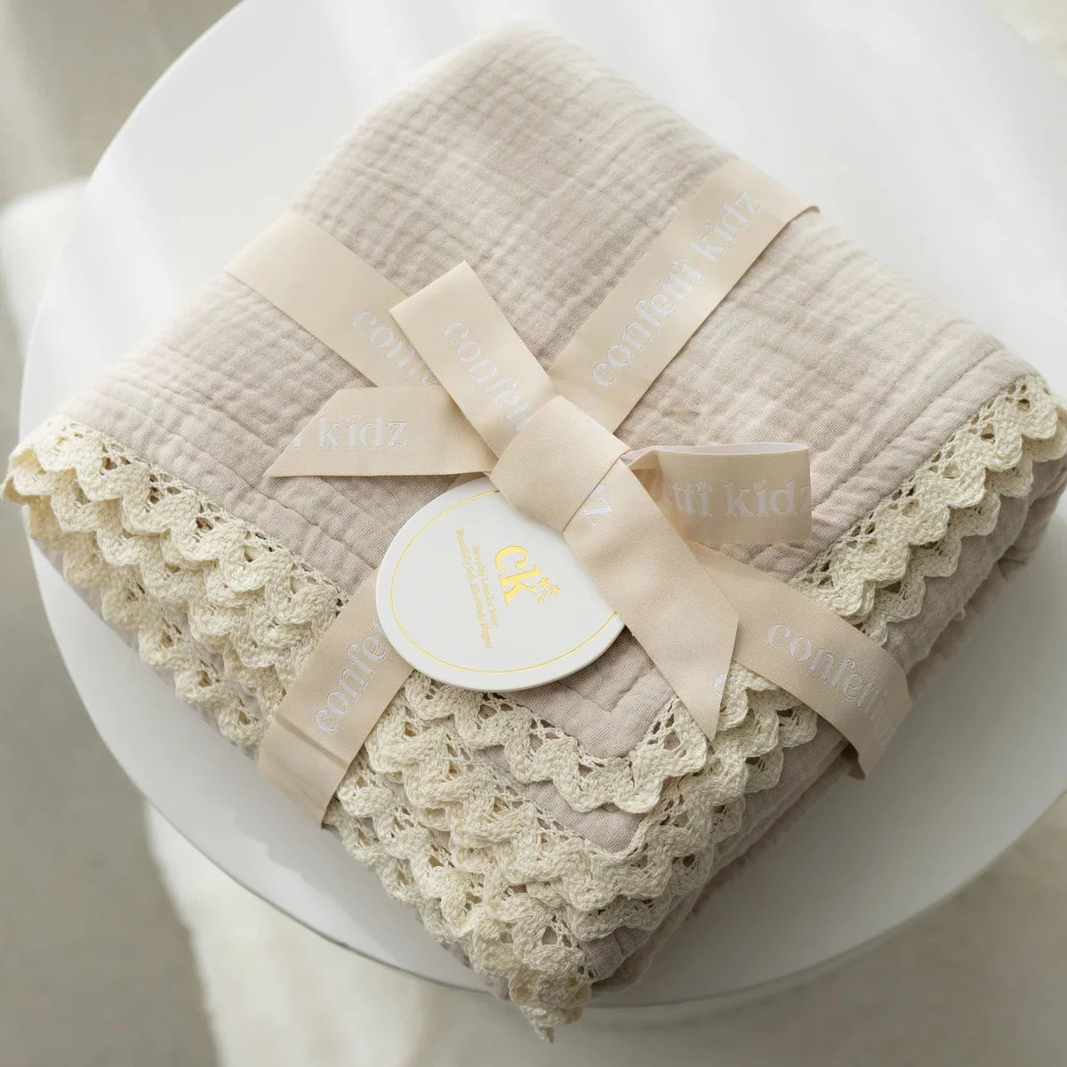 Confetti Kidz / Classic Muslin Blanket - Oatmeal