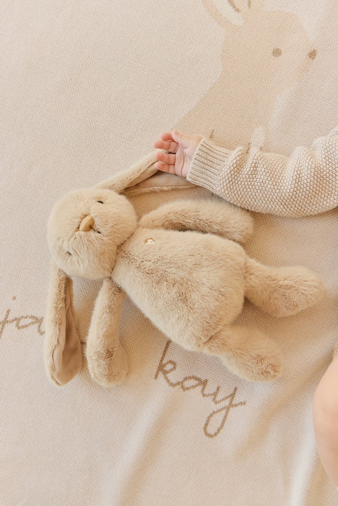 Jamie Kay / Snuggle Bunnies - 30cm Penelope - Caramel