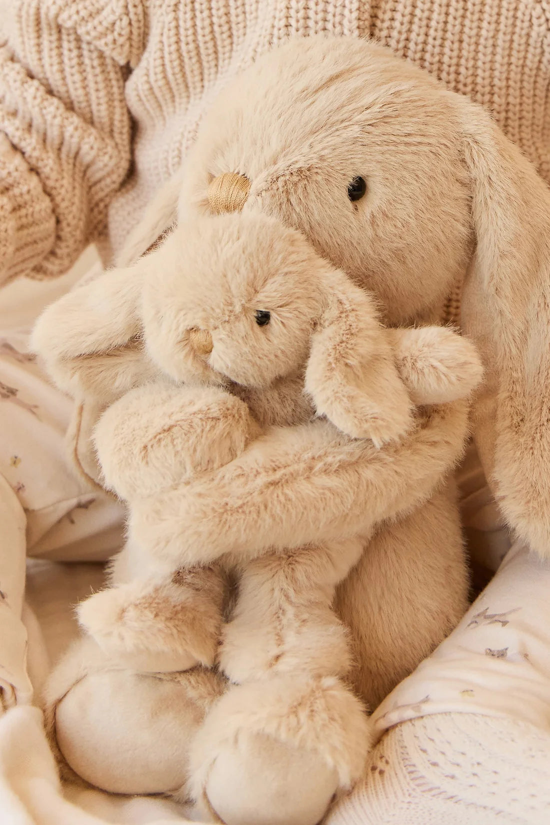 Jamie Kay / Snuggle Bunnies - Frankie the Hugging Bunny - Caramel