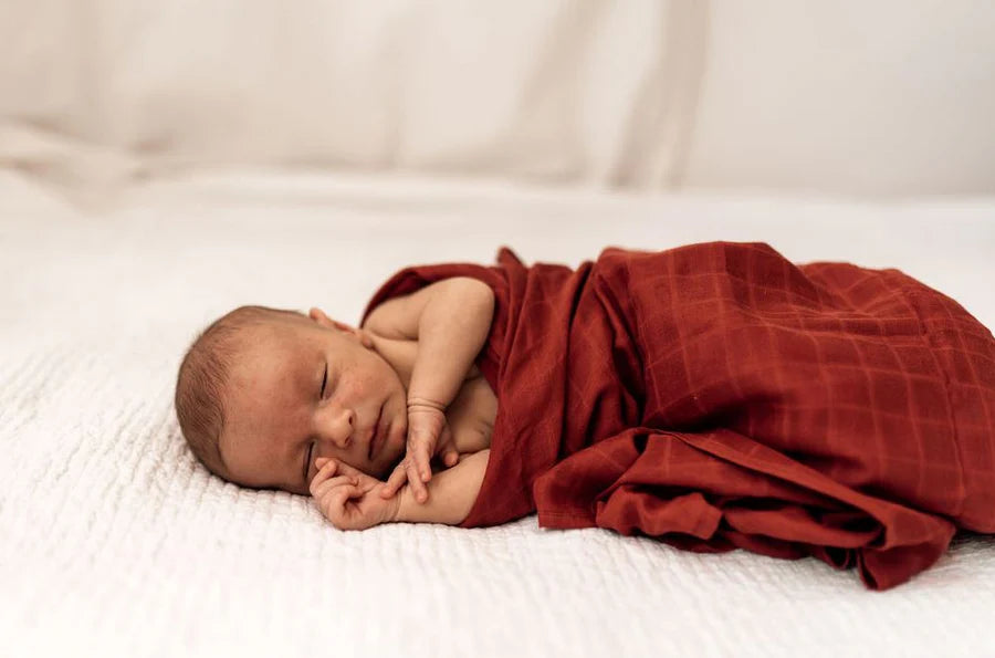 Snuggle Hunny / Organic Muslin Wrap - Rust