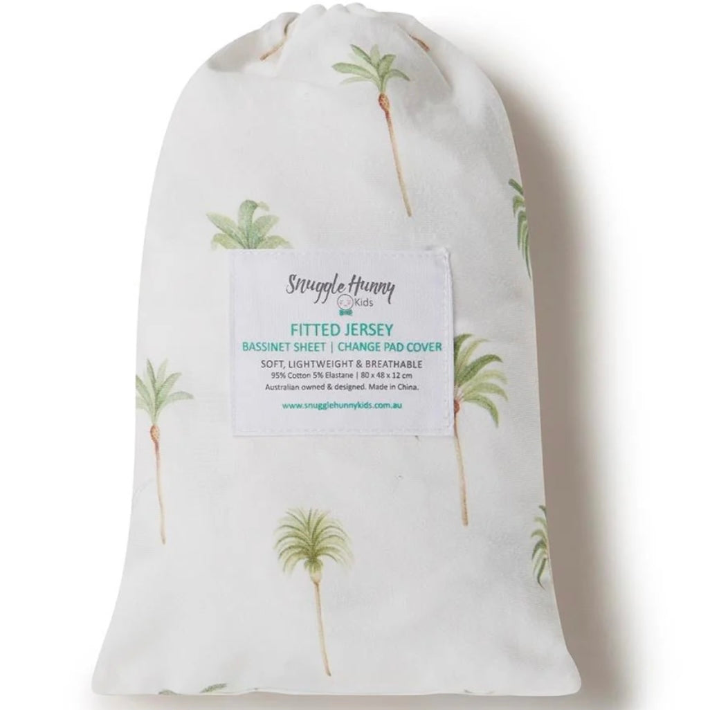 Snuggle Hunny / Fitted Bassinet Sheet - Green Palm Tree