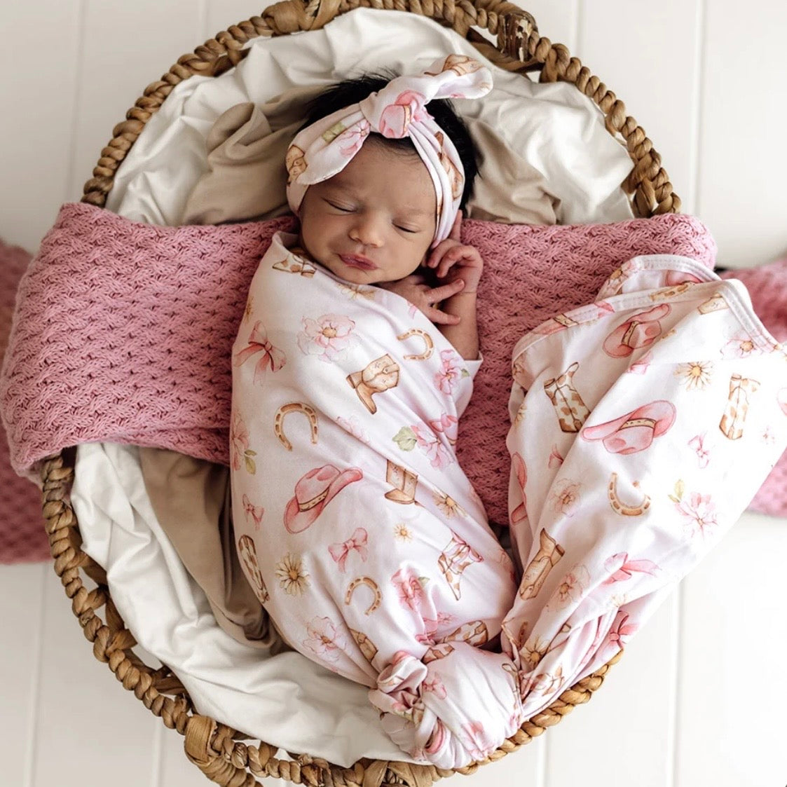Snuggle Hunny / Jersey Wrap Set - Boots & Bows