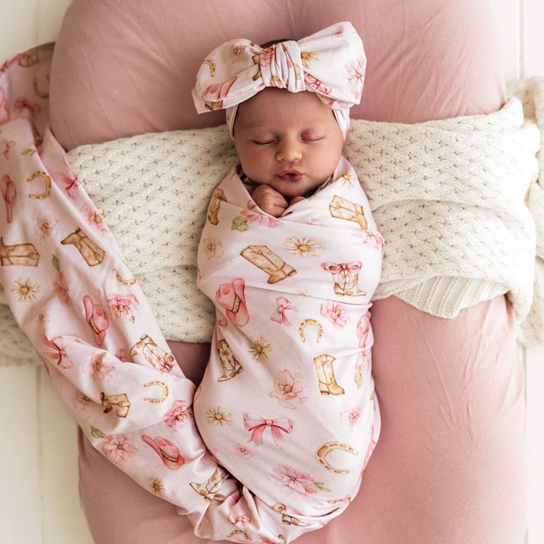 Snuggle Hunny / Jersey Wrap Set - Boots & Bows