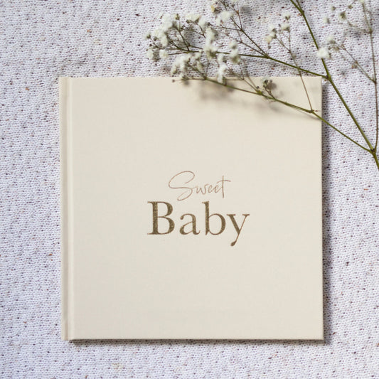 Little Love Chapters / Sweet Baby Journal