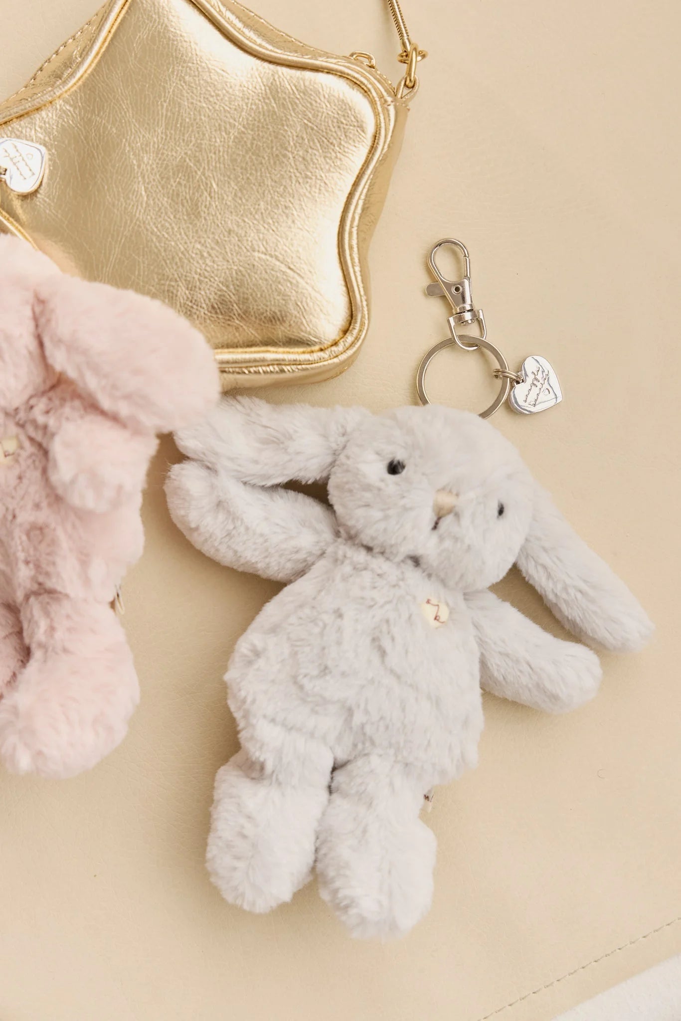 Jamie Kay / Snuggle Bunnies / Penelope Key Charm - Violet