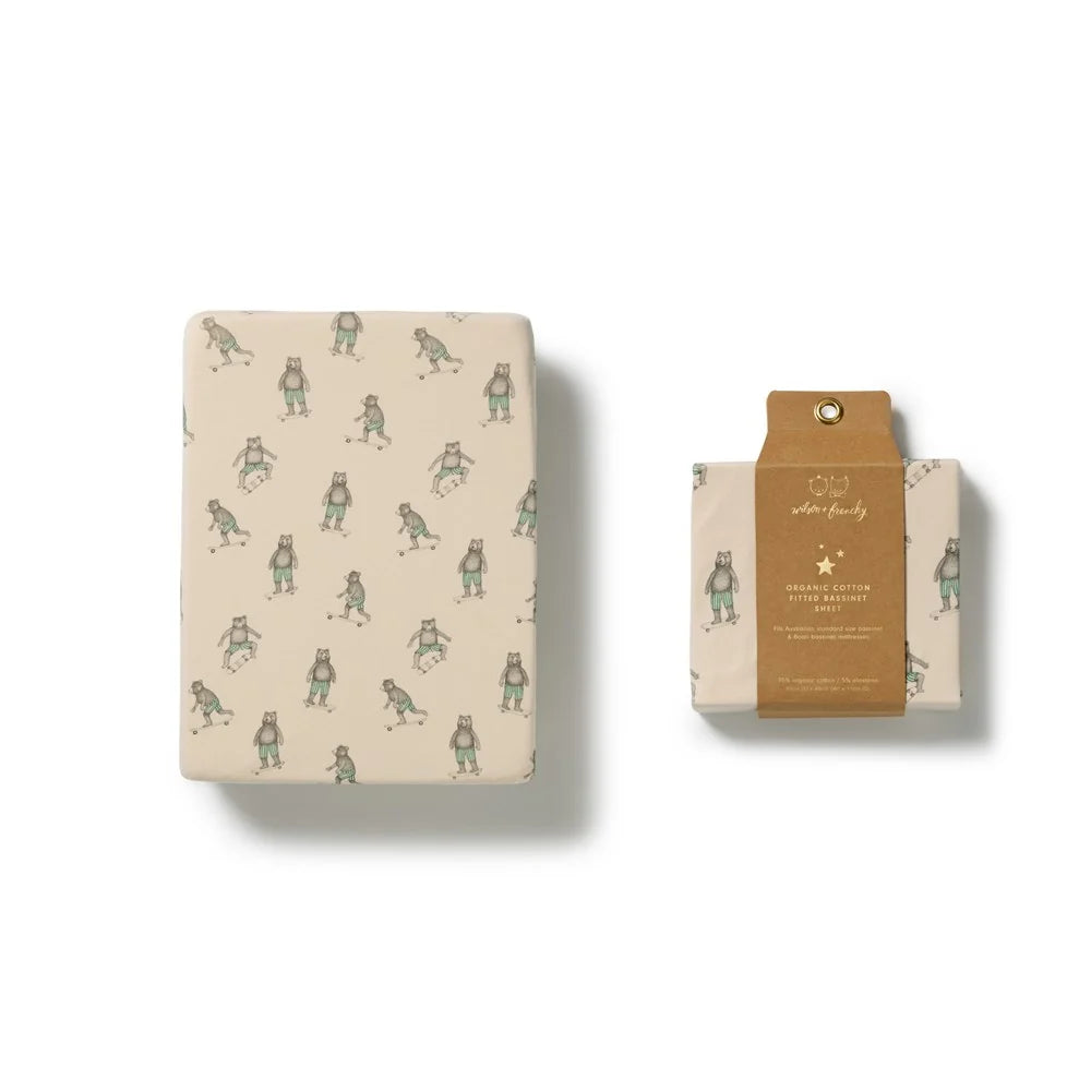 Wilson & Frenchy / Skater Club Organic Bassinet Sheet
