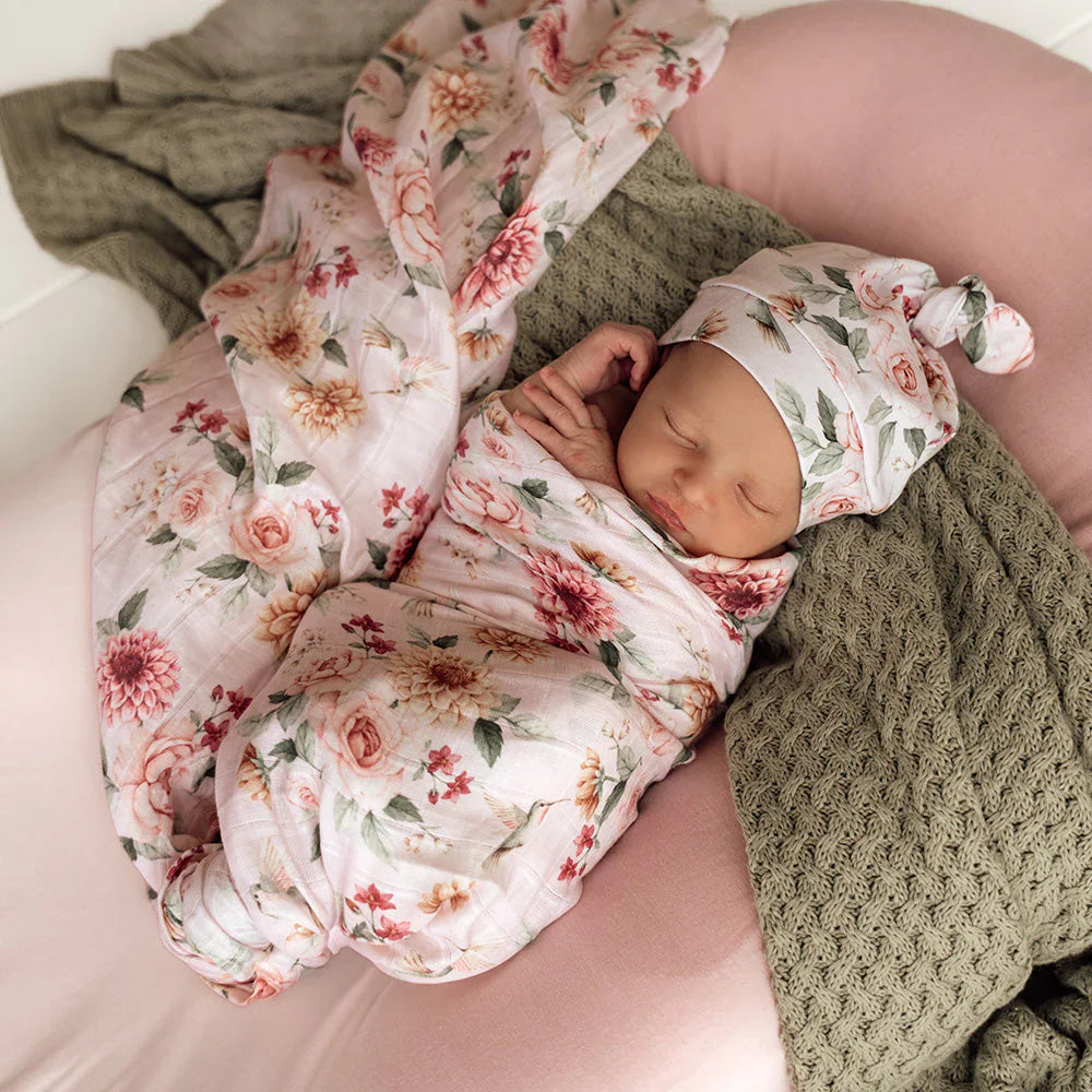 Snuggle Hunny / Organic Muslin Wrap - Birds & Blooms