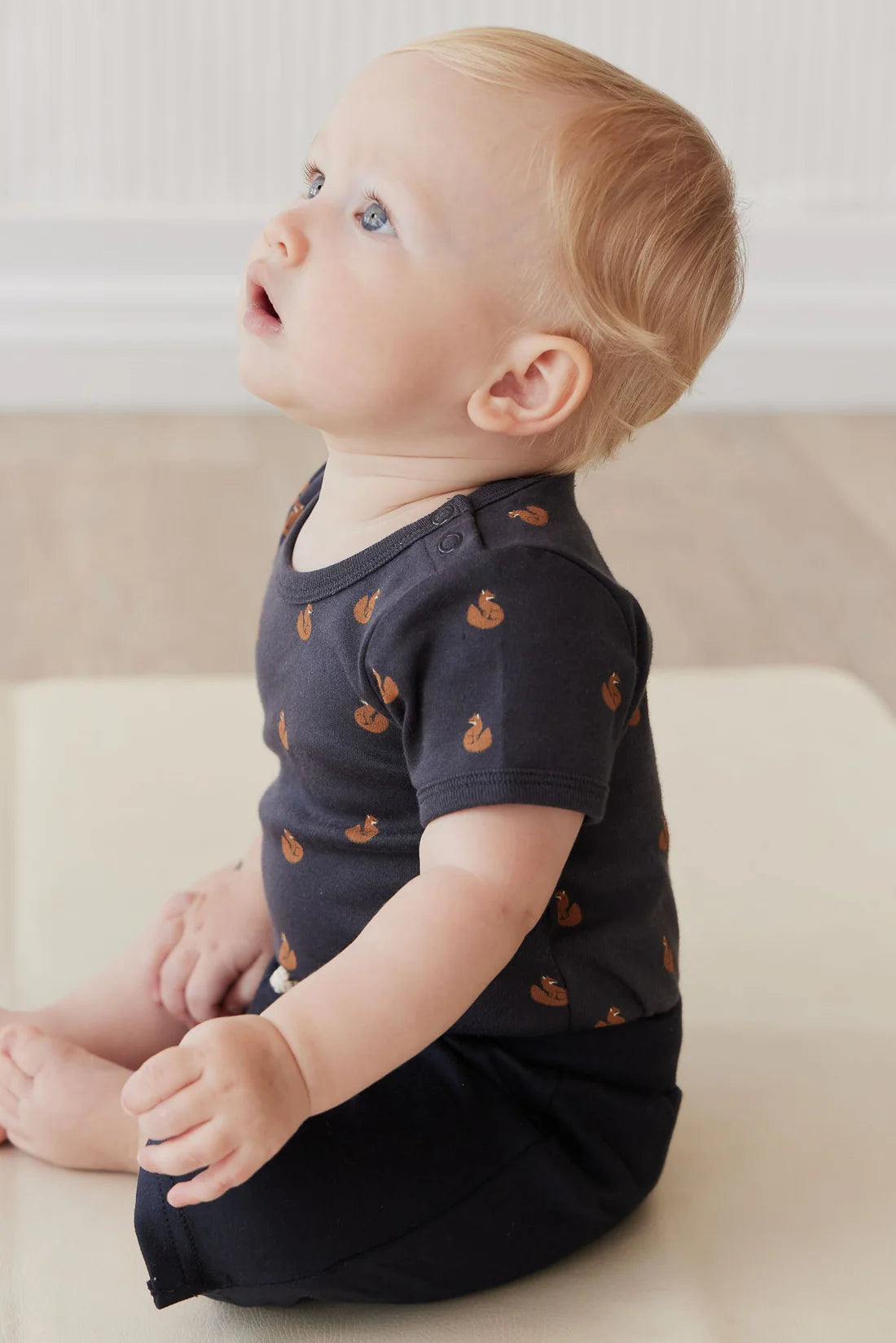Jamie Kay / Hudson Short Sleeve Bodysuit - Fox Cubs Constellation