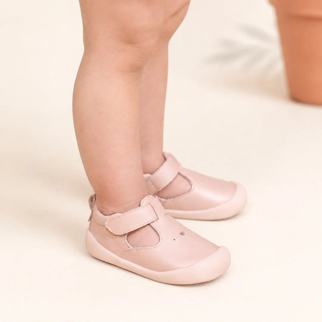 Pretty Brave / Bobby - Blush Pearl