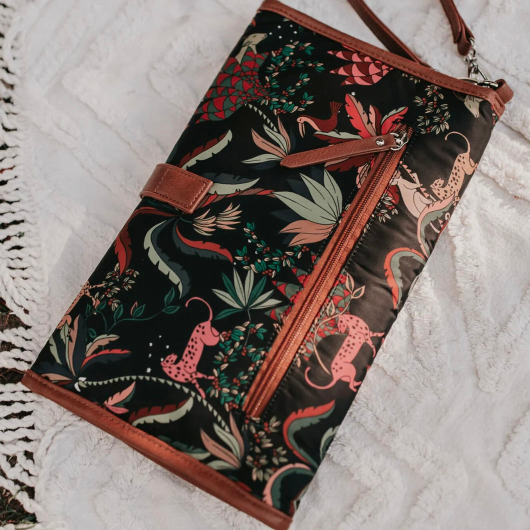 OiOi / Change Mat Clutch