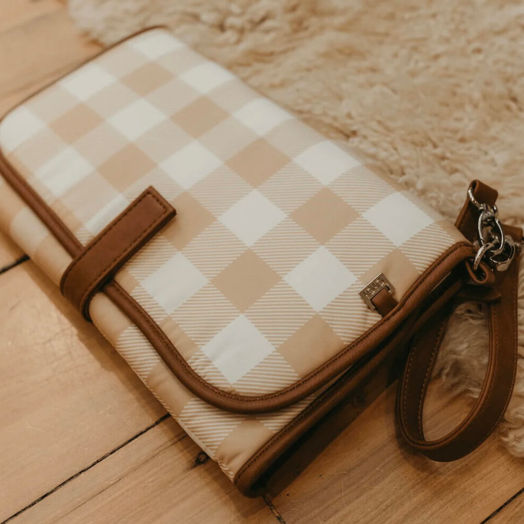 OiOi / Change Mat Clutch