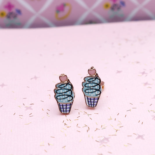 Lauren Hinkley / Petite Gateau Clip-On Earrings
