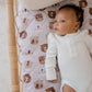 Bambella Designs / Waterproof Fitted Bassinet Sheet - Bear In There