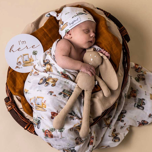 Snuggle Hunny / Muslin Wrap - Diggers And Tractors
