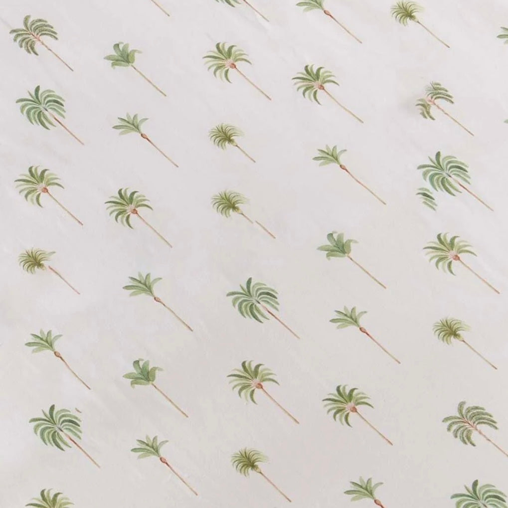 Snuggle Hunny / Fitted Bassinet Sheet - Green Palm Tree