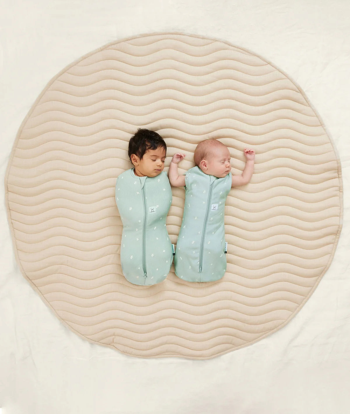 ergoPouch / Tiny Baby Cocoon Swaddle Bag 1.0 TOG - Sage