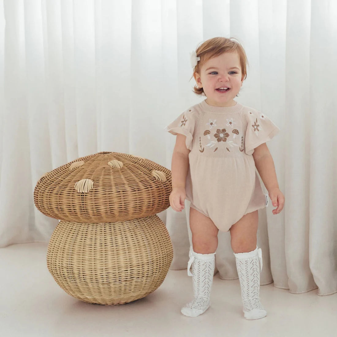 Aster & Oak / Embroidered Knit Romper - Sand