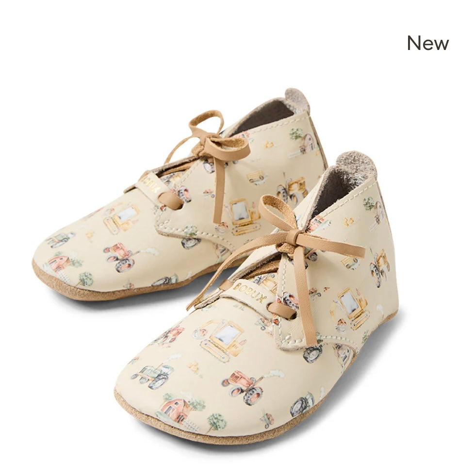 Snuggle Hunny X Bobux / Lace Up Shoes - Diggers & Tractors