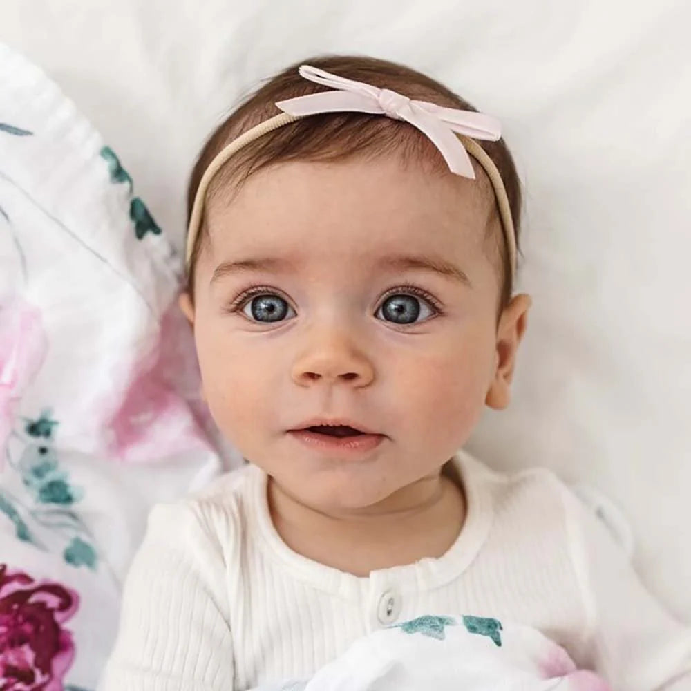 Snuggle Hunny / Velvet Bow