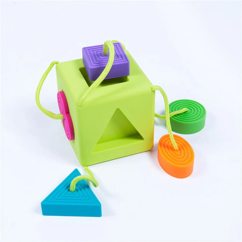 Fat Brain Toys / Oombee Cube