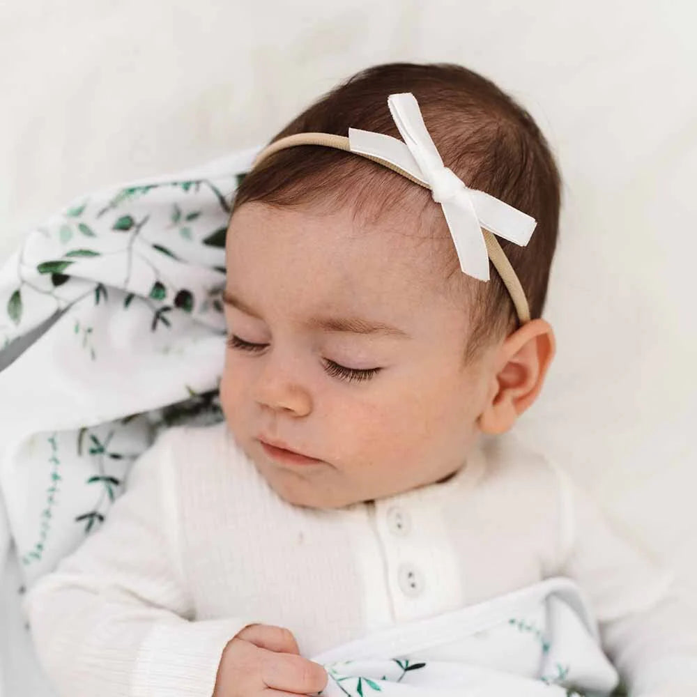 Snuggle Hunny / Velvet Bow